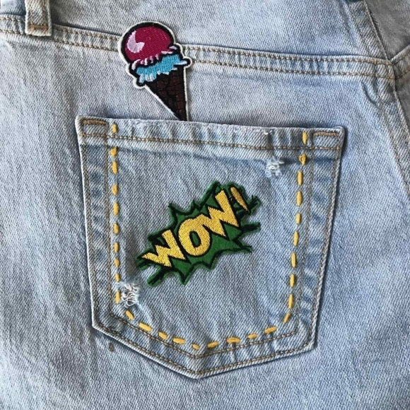 Wild Fable Upcycled With Patches High Rise Shorts Women's Size 28 Inch Waist - Picture 5 of 8